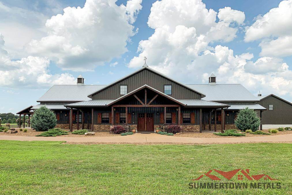 Springfield 2000 sq ft Barndominium | 2,000 sq. ft. 3 bed 2 bath home with large garage shop