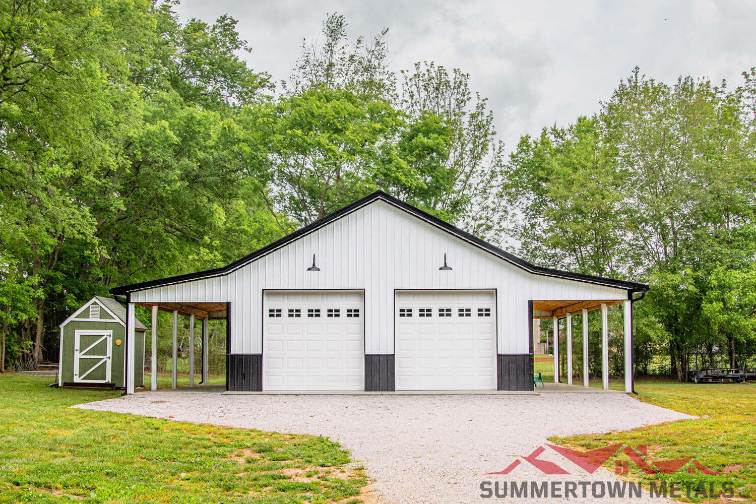 30'x40'x12' Residential Garage with two side sheds